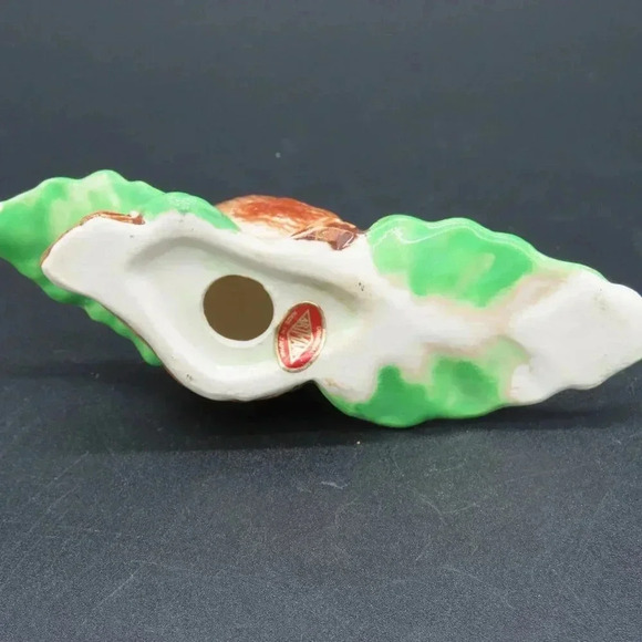 Vintage Acorn & Leaves Porcelain Figurine Autumn Fall Nut ArtMark Made in Japan - Picture 4 of 7